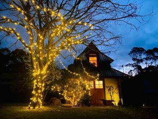 Poet's Ode - featuring the Donkey Shed Theatre Guest house, Victoria - 1