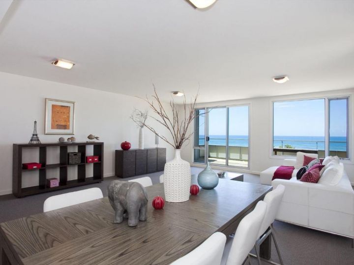 POINT GREY APARTMENT 14 - The Point Apartment, Lorne - imaginea 1