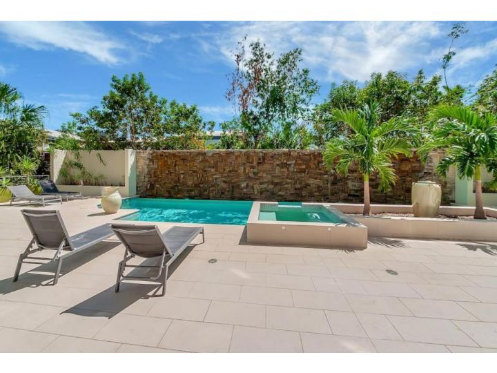 Pool View City Centre Apartment 202 Apartment, Cairns - imaginea 20