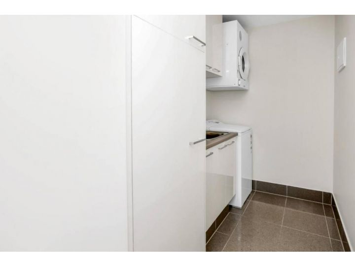 Pool View City Centre Apartment 202 Apartment, Cairns - imaginea 16