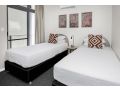 Pool View City Centre Apartment 202 Apartment, Cairns - thumb 12