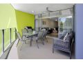 Pool View City Centre Apartment 202 Apartment, Cairns - thumb 3