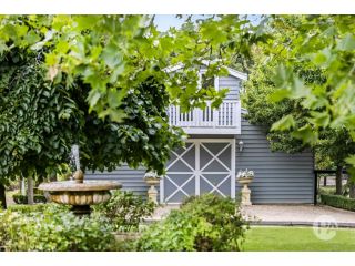 Farm Stay POPLAR Cottage at Wilindi Estate Villa, Victoria - 3