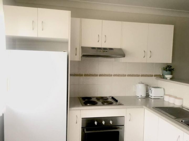 Popular Central Location I NEW LINEN I Gated Estate I STAY DUBBO Apartment, Dubbo - imaginea 3