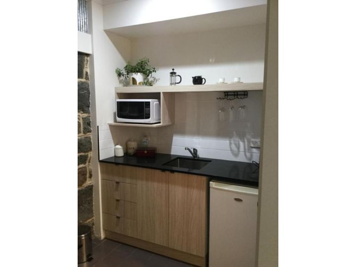 Port Boutique Accommodation Apartment, Port Fairy - imaginea 8
