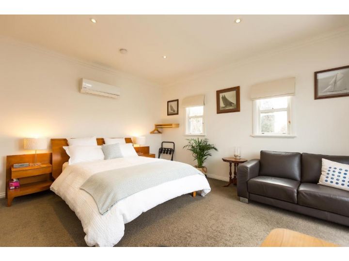 Port Boutique Accommodation Apartment, Port Fairy - imaginea 14