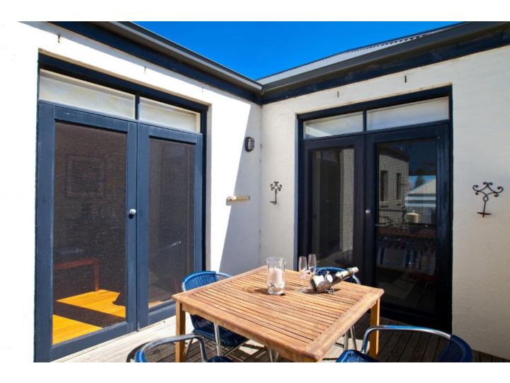 Port Boutique Accommodation Apartment, Port Fairy - imaginea 16