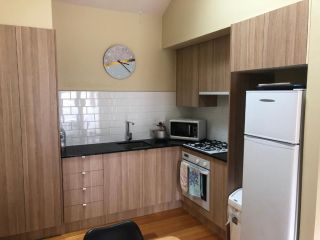 Port Boutique Accommodation Apartment, Port Fairy - 4
