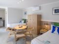 A1 Motels and Apartments Port Fairy Hotel, Port Fairy - thumb 15