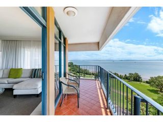 Postcard Waterfront Living on the Esplanade Apartment, Darwin - 2