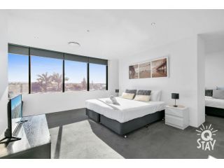 Premium 3 Bedroom SPA Apartment at Circle on Cavill - KIDS STAY FREE!!! Apartment, Gold Coast - 5