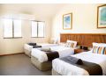 Presidential Bungalow Hotel, Busselton - thumb 17
