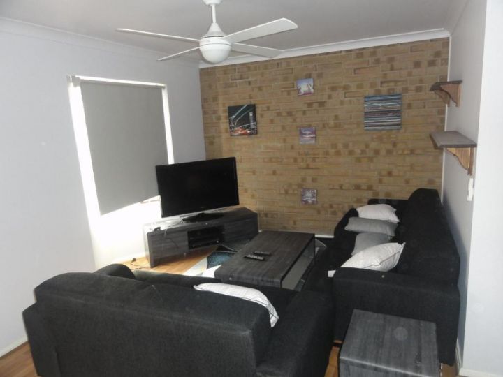 Prime location & spacious Guest house, Adelaide - imaginea 9
