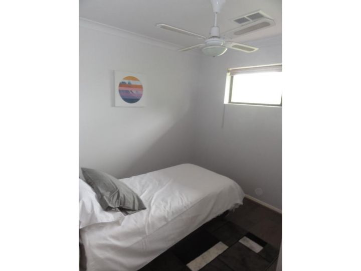 Prime location & spacious Guest house, Adelaide - imaginea 8