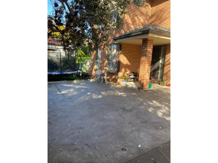 Private room with ensuite and parking close to Wollongong CBD Guest house, Wollongong - imaginea 10