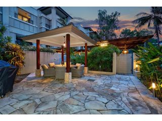 Palm Cove Courtyard Villa 120 Apartment, Palm Cove - 2