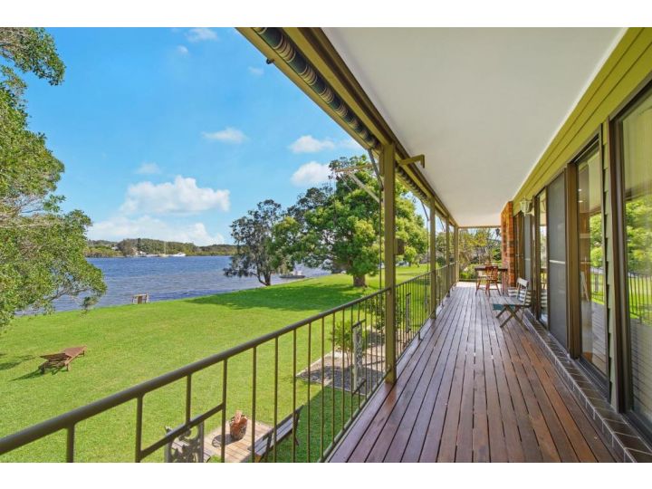 Punt House - riverfront home with ramp access Guest house, Dunbogan - imaginea 12