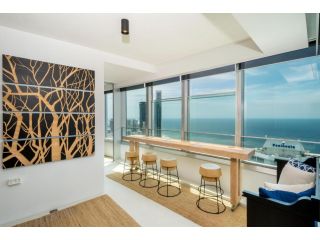 Q1 BEACHFRONT LUXURY / SURFERS PARADISE Apartment, Gold Coast - 1