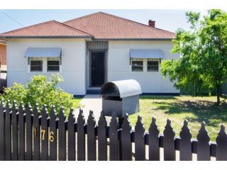 'Hello Cottage' A Cosy Central Mudgee Retreat Guest house, Mudgee - 4