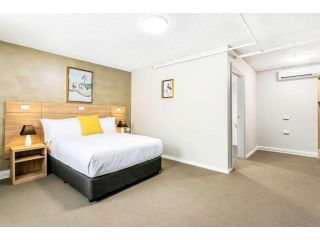Quality Inn Sunshine Haberfield Hotel, Sydney - 2