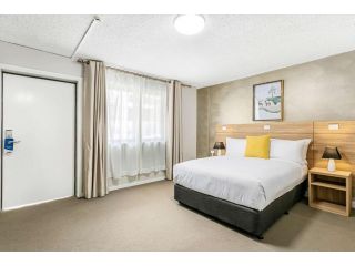 Quality Inn Sunshine Haberfield Hotel, Sydney - 1
