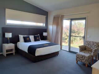 Quality Suites Seasons 5 Hotel, Point Cook - 3