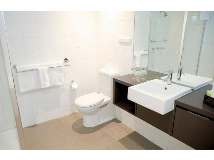 Mantra Melbourne Melton Hotel, Melton - imaginea 1