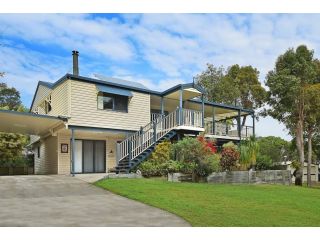 Quandamooka Beach House Guest house, Moreton Island - 2