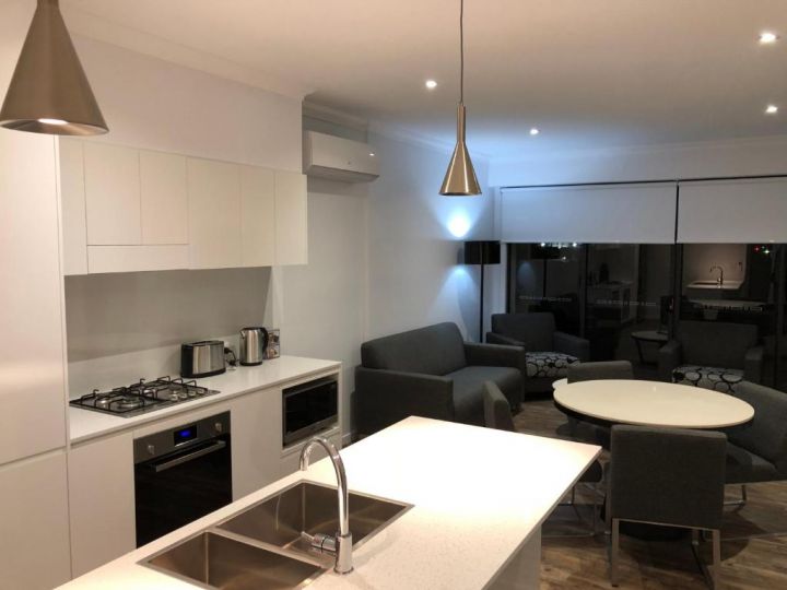 Quattro On Young Apartment, Newcastle - imaginea 6