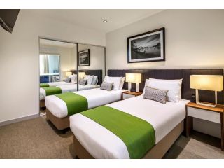 Quest Chatswood Aparthotel, Sydney - 4