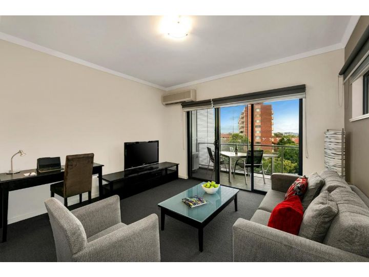Quest on Rheola Aparthotel, Perth - imaginea 2