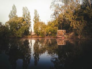 Quiet Lake House In Winery Guest house, Victoria - 1