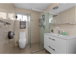 Quiet Private Room in Kensington near UNSW, Light railway&bus 1D Guest house, Sydney - 5