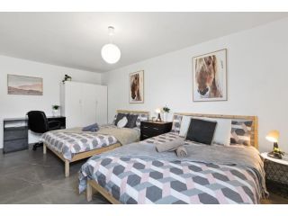 Quiet Private Room in Kensington near UNSW, Light railway&bus 2D Guest house, Sydney - 2