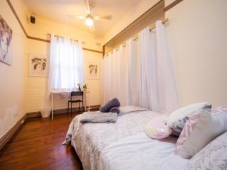 Quiet Private Room In Strathfield 3min to Train Station 4 - ROOM ONLY Guest house, Sydney - 1