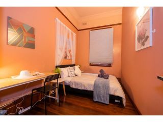 Quiet Private Room In Strathfield 3min to Train Station 5 - ROOM ONLY Guest house, Sydney - 4
