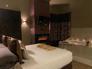 Spa Suites at RAVEN Guest house, Hepburn Springs - 4