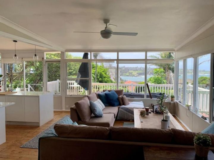 RAIN312S - Coogee Serenity - Hear the waves from the balcony Guest house, Sydney - imaginea 19