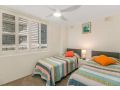 Rainbow Pacific unit 8 - Great value unit right on the beachfront Rainbow Bay Coolangatta with WiFi Apartment, Gold Coast - thumb 8