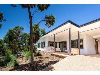 Rambles Landing - get lost amongst the trees - NEW Guest house, Margaret River Town - 3
