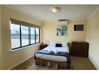Rancho Relaxo Fabulous Value Guest house, Perth - 5