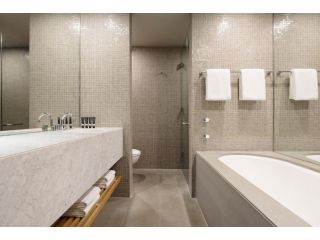 Hotel Realm Hotel, Canberra - 1