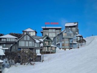 Red Robin Chalet, Mount Hotham - 2