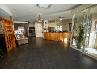Redearth Boutique Hotel Hotel, Mount Isa - 1
