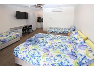 Reef Gardens Motel Hotel, Queensland - 5