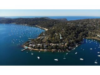 Refuge Cove On Pittwater Apartment, New South Wales - 1