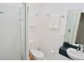 Refurbished 2 bedroom apt with secured parking! Apartment, Sydney - thumb 6