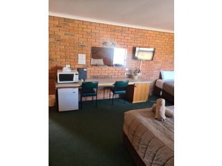 Regency Court Motel Hotel, Victoria - 5