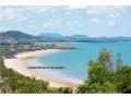 RELAX @48 CLOSE TO BEACH sleeps 7 Guest house, Yeppoon - thumb 1