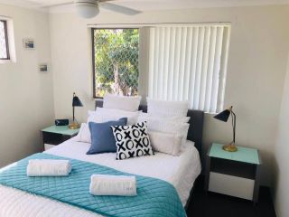 Relaxing Escape! In the heart of Broadbeach - transport, casino, free wifi and Netflix Apartment, Gold Coast - 1